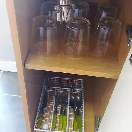 Estudio Encantador Cerca Del Carrefour Rosaleda 1 Apartamento *