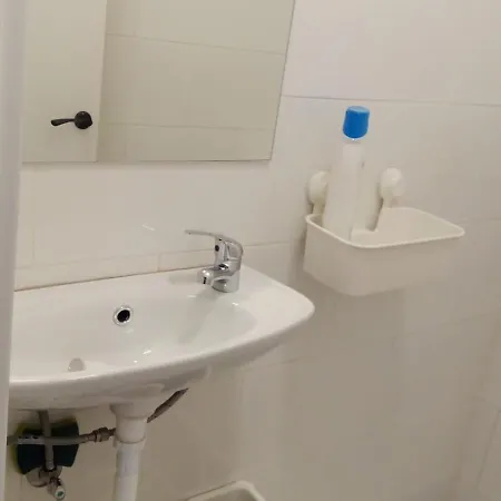 Estudio Encantador Cerca Del Carrefour Rosaleda 1 * Malaga