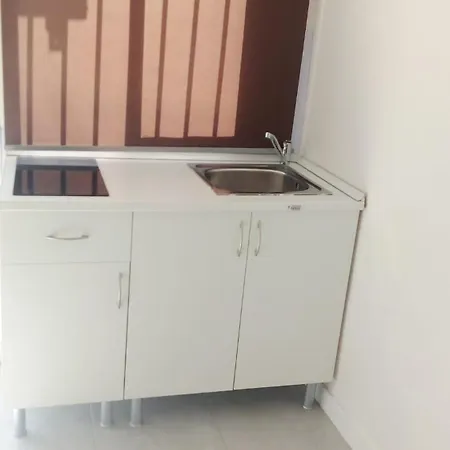 Estudio Encantador Cerca Del Carrefour Rosaleda 1 Apartment Malaga