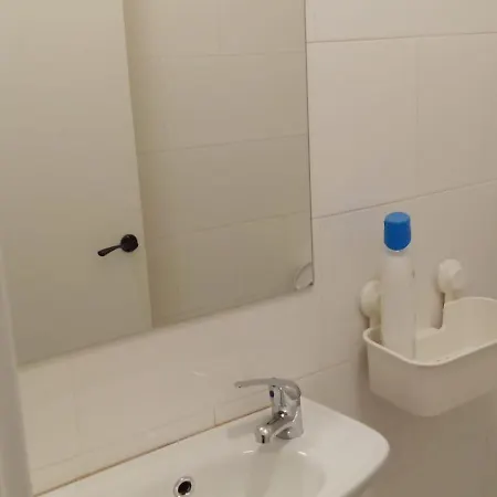 Estudio Encantador Cerca Del Carrefour Rosaleda 1 *