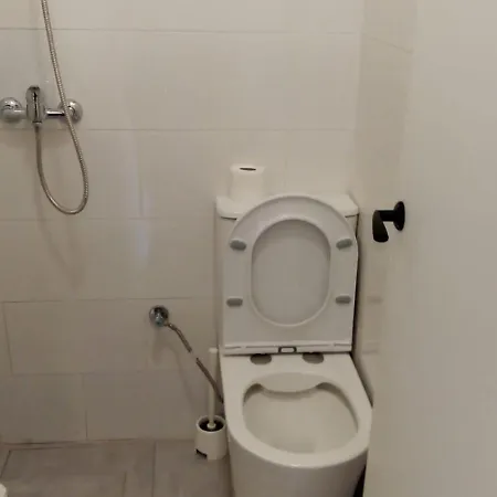 Estudio Encantador Cerca Del Carrefour Rosaleda 1 * Malaga
