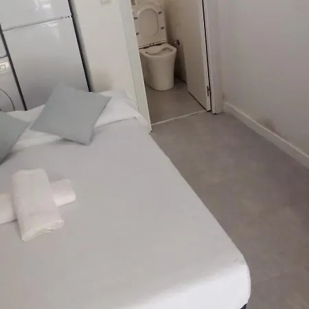 Apartment Estudio Encantador Cerca Del Carrefour Rosaleda 1 *